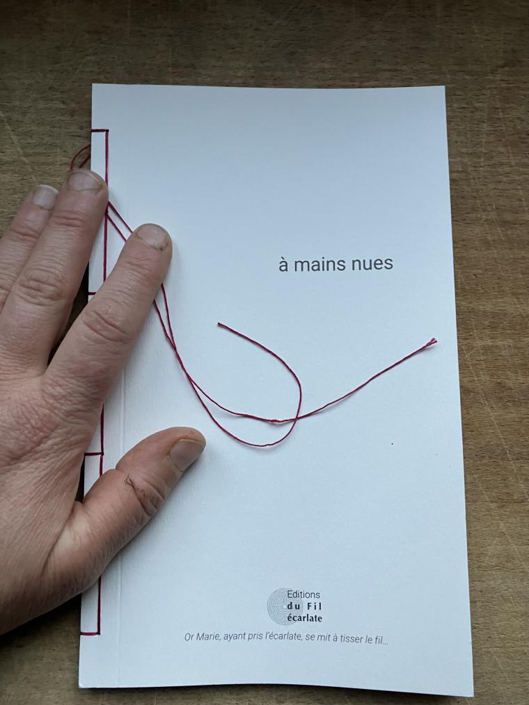 à mains nues